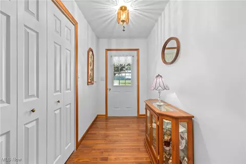 Entry Way - 7305 Darrow Rd, Huron, OH 44839 photo 1 of 1