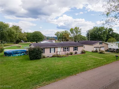 24272 Township Road 1169, Coshocton, OH 43812