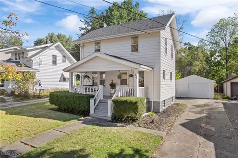 1839 9th St, Cuyahoga Falls, OH 44221