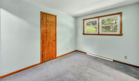 657 Baker St, Wadsworth, OH 44281 photo 16