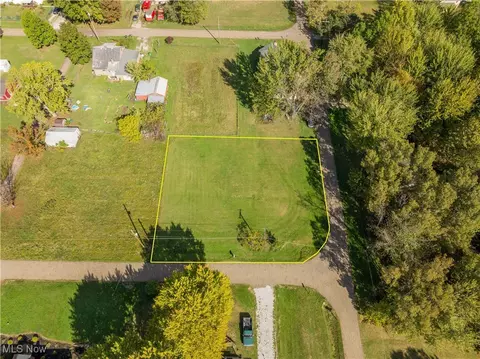 Winchester Street Ne, Alliance, OH 44601