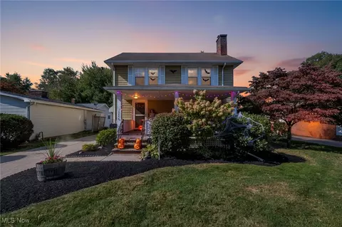 Exterior - 38850 Harmondale Dr, Willoughby, OH 44094 photo 9 of 9
