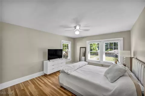 Bedroom - 38850 Harmondale Dr, Willoughby, OH 44094 photo 1 of 5