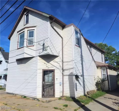 3046 Sackett Ave, Cleveland, OH 44109