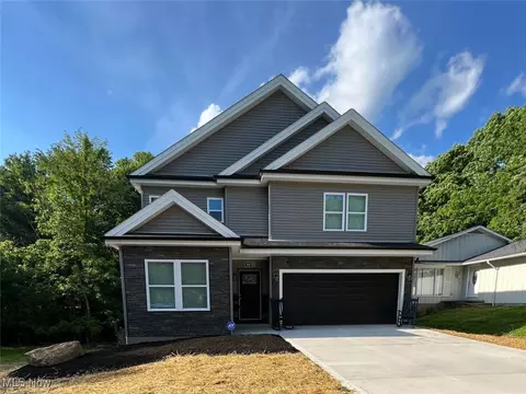 4875 Geraldine Rd, Richmond Heights, OH 44143