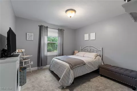 273 E Boyer St, Wadsworth, OH 44281 photo 13