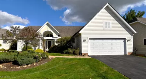 138 Bay Hill Dr, Wadsworth, OH 44281