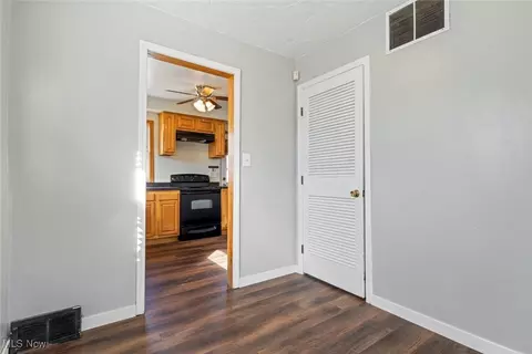712 E 266 St, Euclid, OH 44132 photo 15