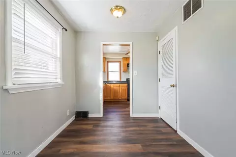 712 E 266 St, Euclid, OH 44132 photo 14