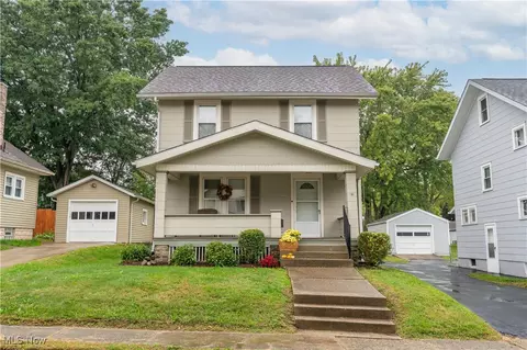 425 11th St, Massillon, OH 44647