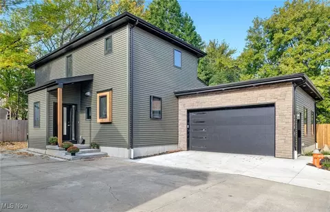 2478 W 6th St, Cleveland, OH 44113