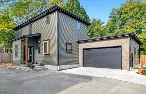 2478 W 6th St, Cleveland, OH 44113