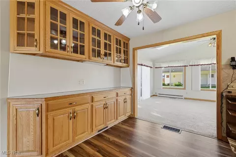 4652 Marcellus St NW, Canton, OH 44708 photo 9