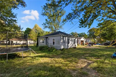 153 Sheriff St, Elyria, OH 44035 photo 18