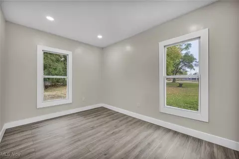 Other - 121 Parkview Ct, Elyria, OH 44035 photo 5 of 13