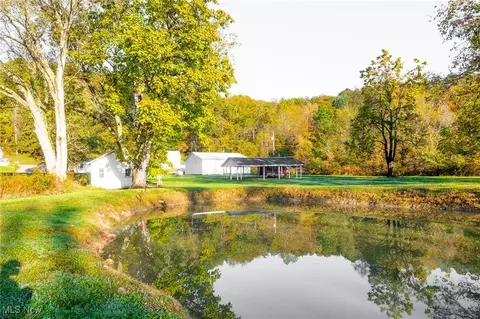 41443 County Road 19, Warsaw, OH 44637