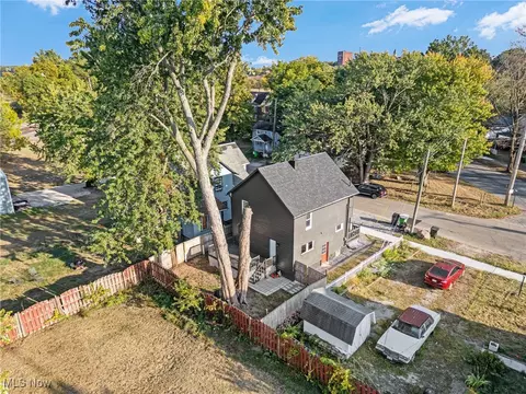 124 E Wayne St, Alliance, OH 44601 photo 28