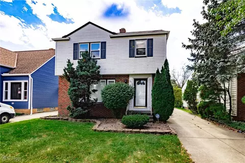 4210 Stonehaven Rd, South Euclid, OH 44121