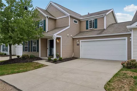 262 Teal Cir, Akron, OH 44319