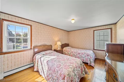 Bedroom - 104 E 216th St, Euclid, OH 44123 photo 1 of 6