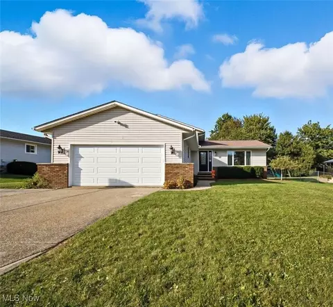 4139 Beverly Hills Dr, Brunswick, OH 44212