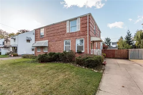 14315 Rainbow Ave, Cleveland, OH 44111