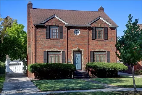 3292 W 162nd St, Cleveland, OH 44111