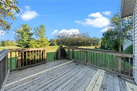 Exterior - 614 Rundle St, Lagrange, OH 44050 photo 5 of 6