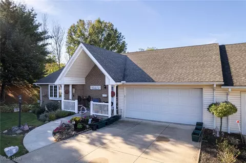 277 Park Place Dr, Wadsworth, OH 44281
