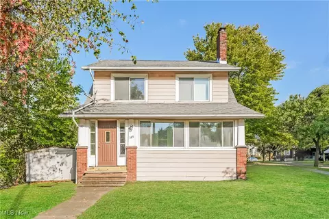 165 Colony, Akron, OH 44305