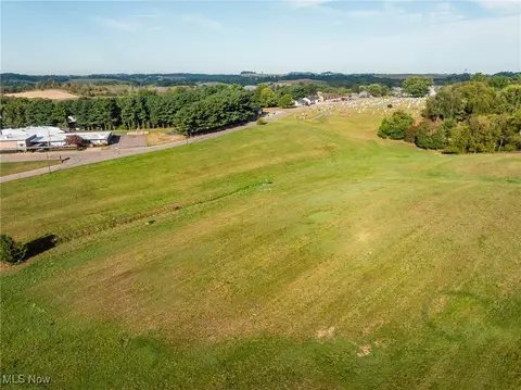 SW Miller Avenue, Sugarcreek, OH 44681
