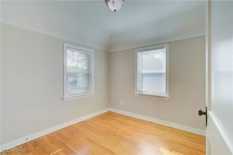 225 E 246th St, Euclid, OH 44123 photo 17