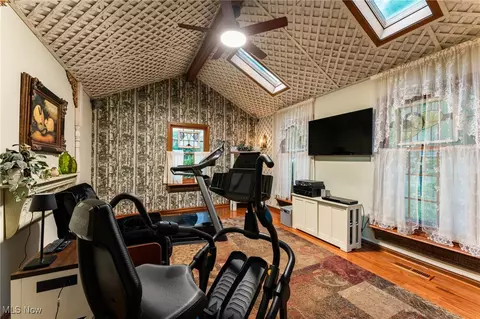 726 Sunrise Dr, Amherst, OH 44001 photo 22