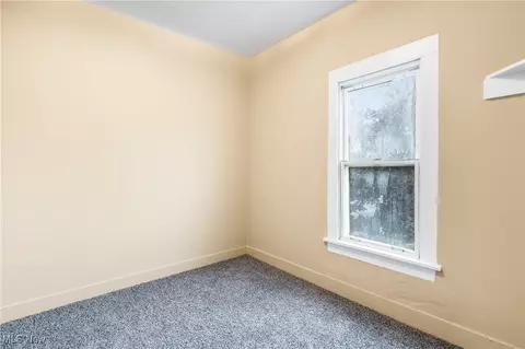 Bedroom - 7529 State Line, Burghill, OH 44404 photo 5 of 6