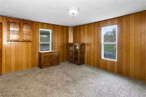 Living - 7529 State Line, Burghill, OH 44404 photo 1 of 4