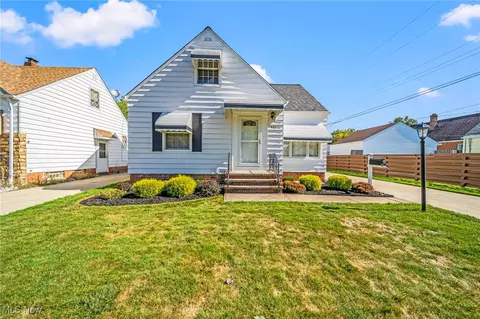 461 E 271st St, Euclid, OH 44132