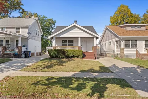 14128 Lakota Ave, Cleveland, OH 44111