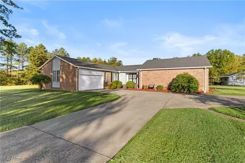 14585 State Route 301, Lagrange, OH 44050