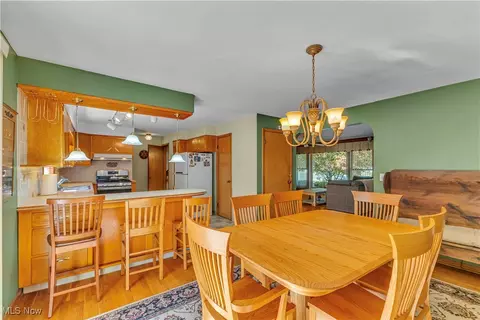 39655 Carol Ln, Elyria, OH 44035 photo 7