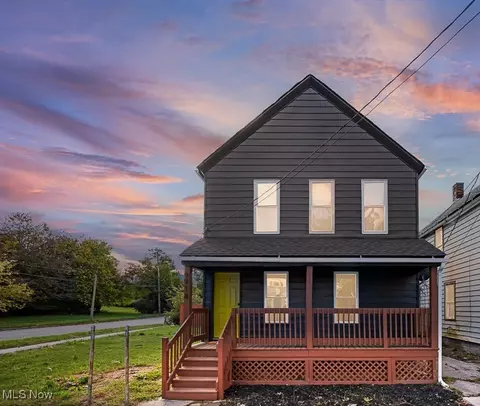 9918 Quebec Ave, Cleveland, OH 44106