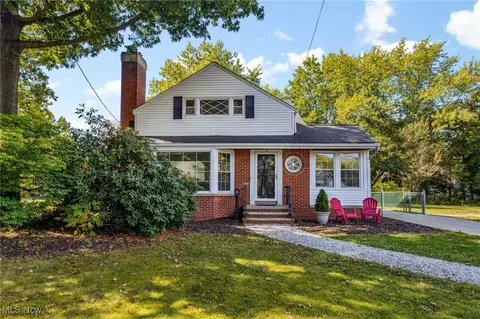 1744 S Green Rd, South Euclid, OH 44121