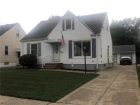 13405 York Blvd, Garfield Heights, OH 44125