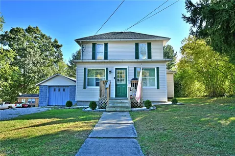 185 Maple Ave, Andover, OH 44003