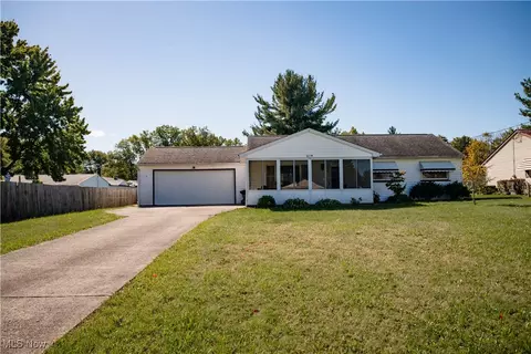 5109 W Elmwood Ave, Austintown, OH 44515