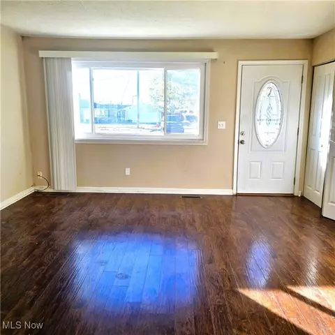 457 Augdon Dr, Elyria, OH 44035 photo 7
