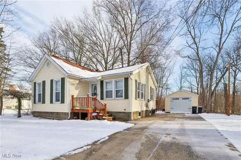 1532 Grant Ave, Ashtabula, OH 44004 photo 3