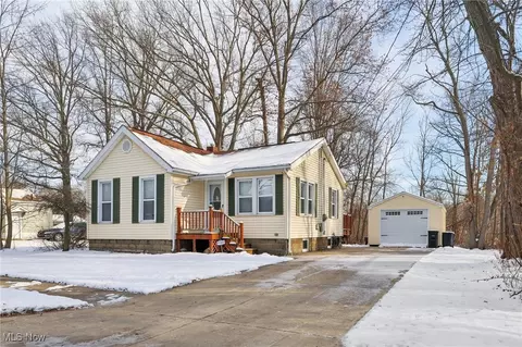 1532 Grant Ave, Ashtabula, OH 44004 photo 7