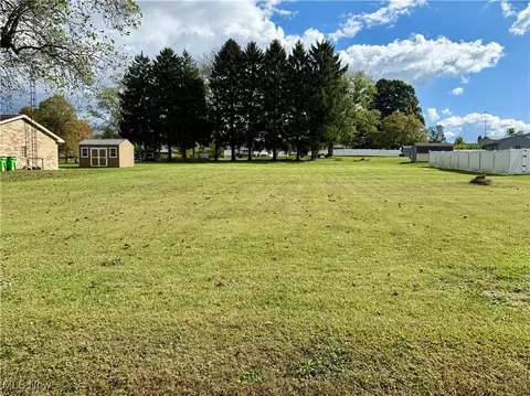 V/l Groveland Avenue Sw, Navarre, OH 44662
