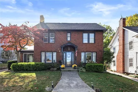 37842 Park Ave, Willoughby, OH 44094