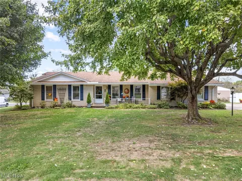 5409 Glenhill Ave NE, Canton, OH 44705